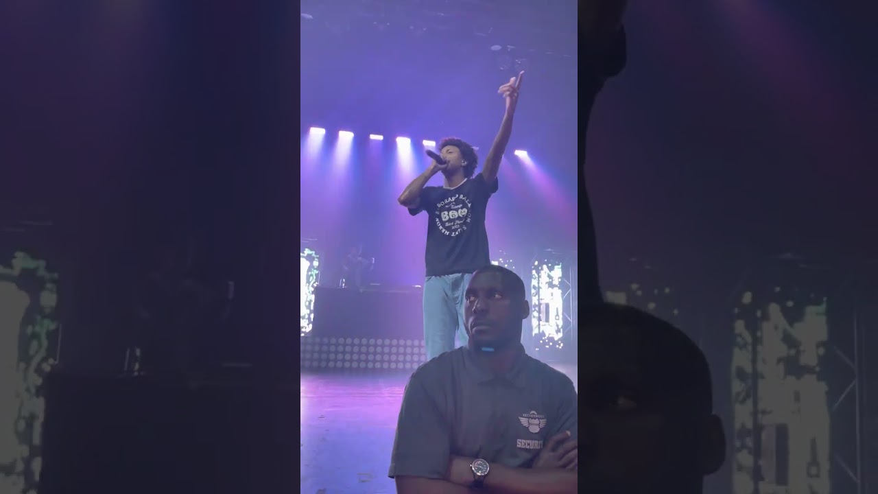 Night Lovell - Alone (live in Toronto 12-06-23)