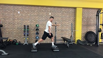 PERNA - Afundo 1 Halter (2 Steps)