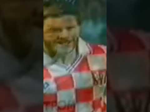 Video: Zvonimirs Bobans: stāsts par horvātu futbolistu
