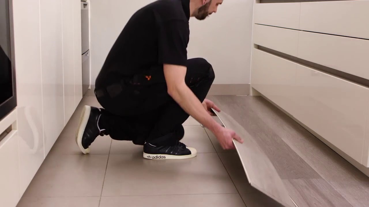 Karndean Korlok Vinyl Flooring Installion Diy Youtube