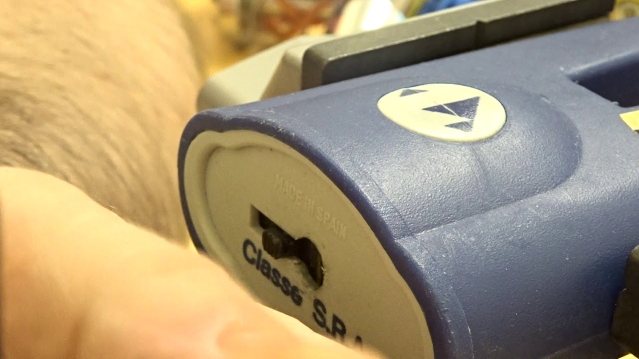 LUMA SOLIDO DISC DETAINER MOTOR BIKE LOCK PICKED - YouTube
