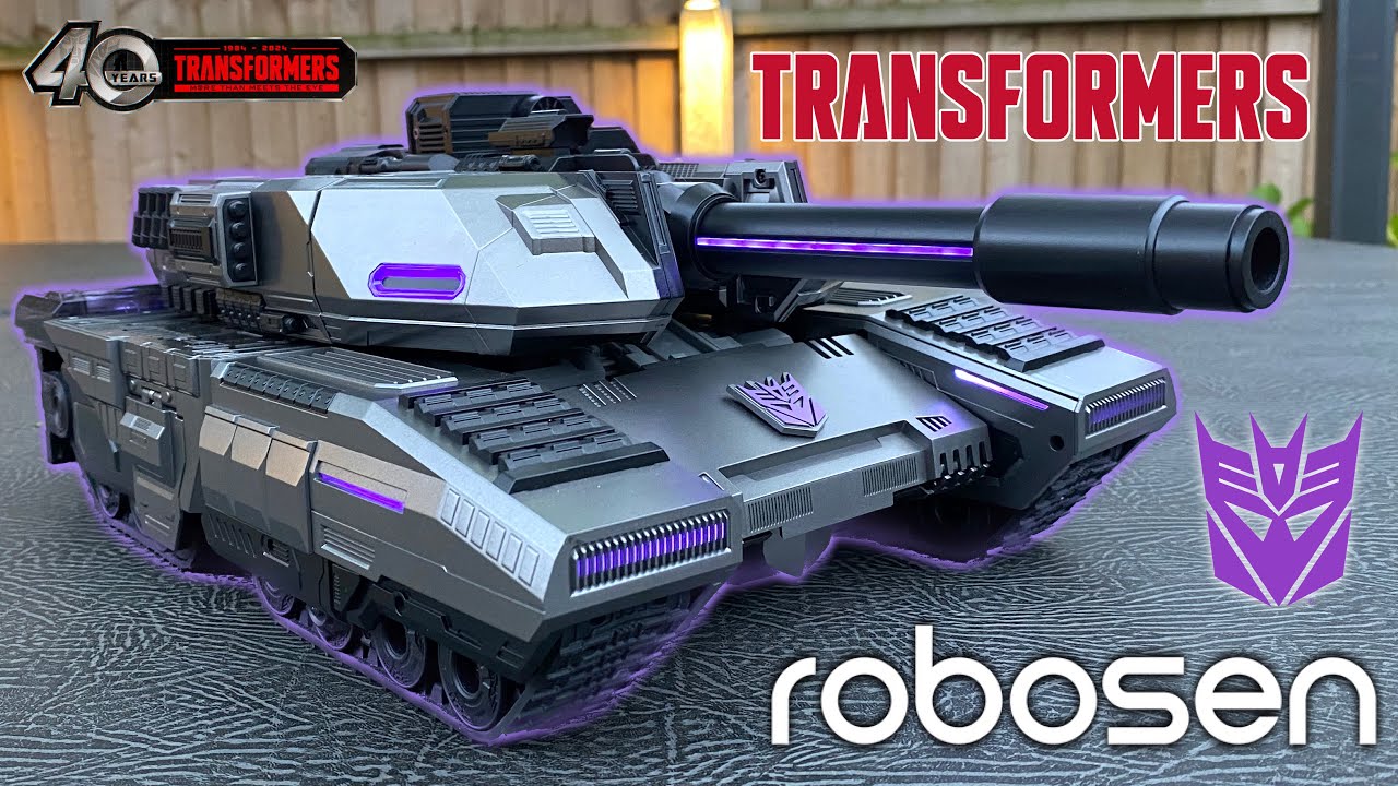 The Worlds FIRST Auto Converting DECEPTICON Robosen Transformers MEGATRON Review