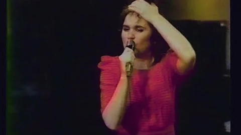 It's so easy - Linda Ronstadt - live 1980