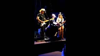 Brad Paisley and Elle Whiskey Lullaby Live Concert