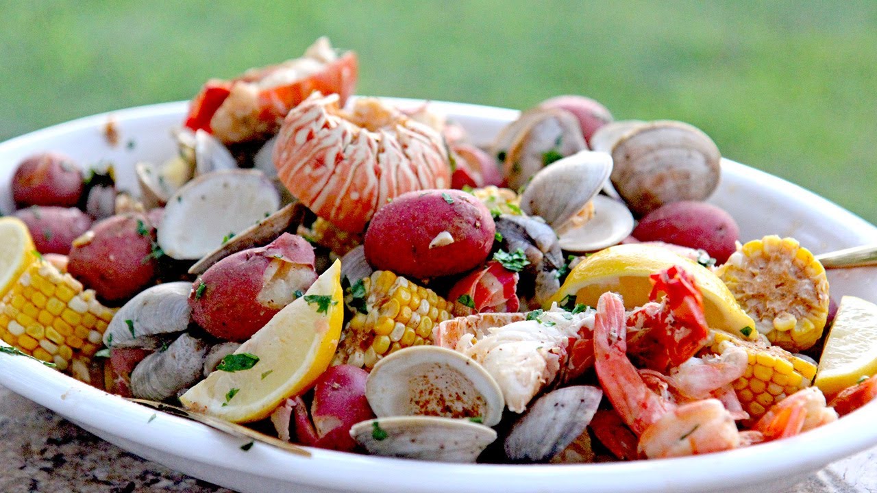 ⁣The Best Clam Bake You'll Ever Make