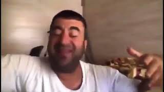 Bilge Adam Reis Şarkı Söylüyor