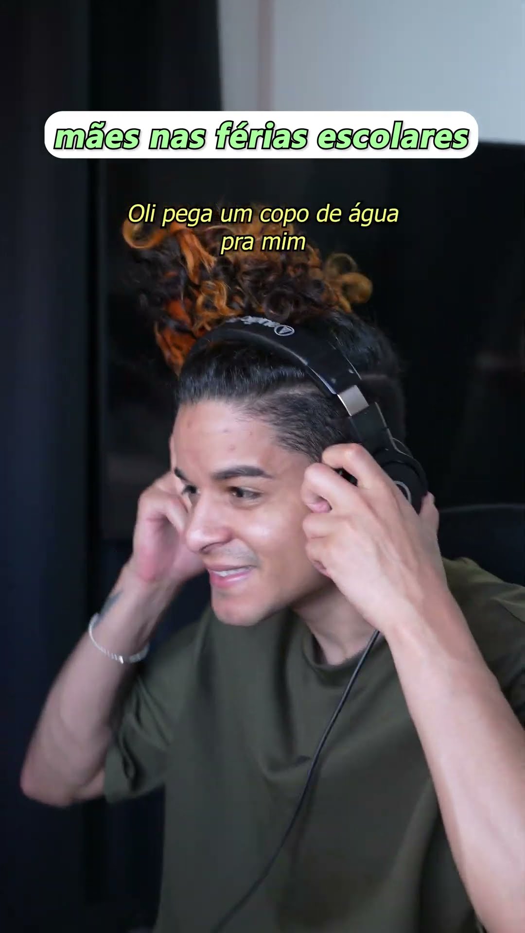MÃES NAS FÉRIAS ESCOLARES