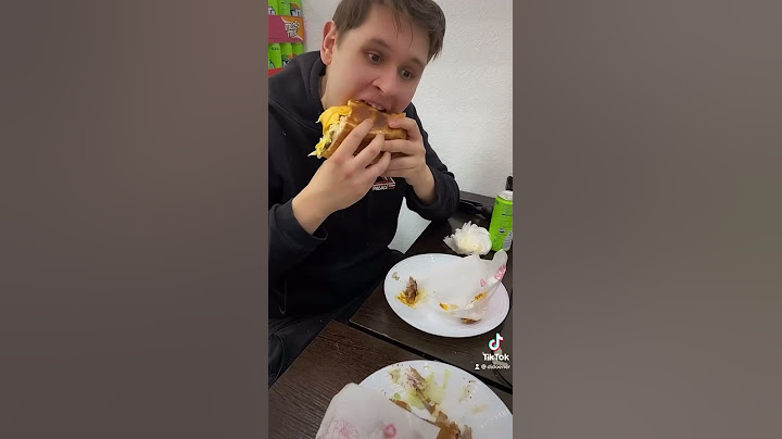 @Evanijo probiert zum erstenmal Bommel Döner , mit Spybas und ehrenmarius