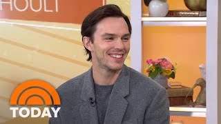 Nicholas Hoult talks ‘Renfield,’ tries barbecue crickets with Al Roker