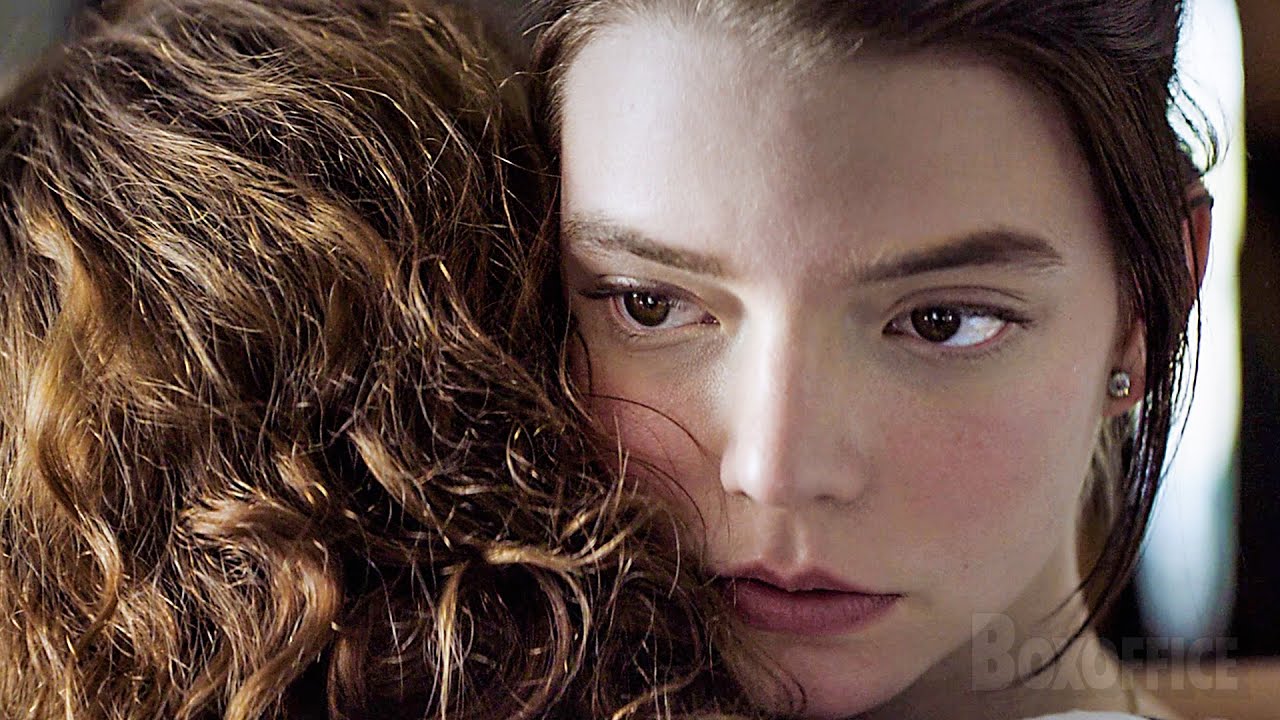 “You freak me out in a fascinating way” | Thoroughbreds | CLIP