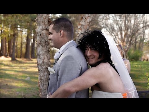 bride-&-usher-play-massive-prank-on-groom-|-fake-first-look-with-usher-|-the-cedar-post-barn-wedding