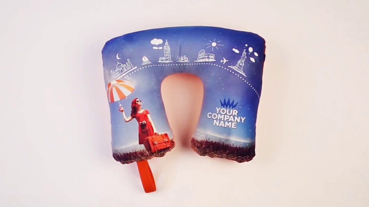 Cuscino gonfiabile personalizzato con logo aziendale. In microfibra ecologica.