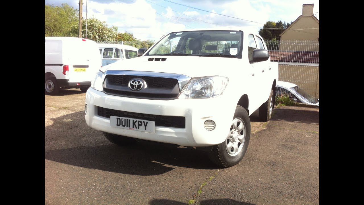 Toyota HiLux 2011 review  CarsGuide