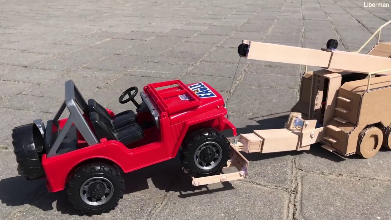 DIY Эвакуатор Мерседес Actros - Falck Hadeland. Картонная игрушка