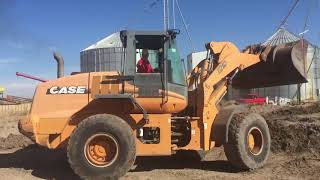 2005 CASE 721D For Sale