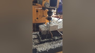 Dyna DM2400 CNC Under Centroid Acorn Control, first tests