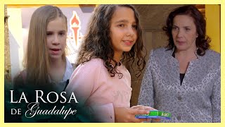 Chelita soporta el desprecio de todos por vender chicles | La Rosa de Guadalupe 1/4 | La vendedor...