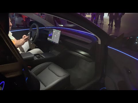 Tesla Model 3 Project Highland - Close-up Exterior/interior (Quick Look)