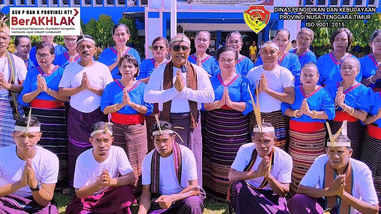 HUT Ke-64 NTT : Tarian Anak Sekolah Lamaholot | Dinas Pendidikan dan Kebudayaan Provinsi NTT