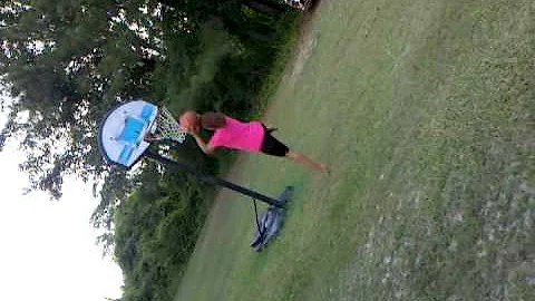 Jessica Dunks!