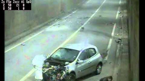 Traficon - Always wear a seatbelt.