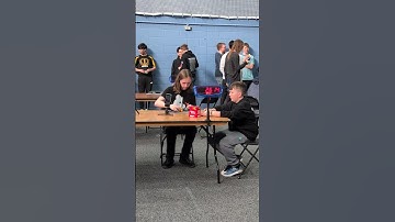 3x3 one handed sub 20 average second solve. #onehanded #3x3 #sub20