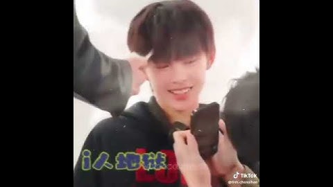 1 em bé đáng iu nhưng hay cọc[cre:trog vd]#trantuhan#chensihan#tfgiatộcf4#sun_linhnhi_zuohang.k12