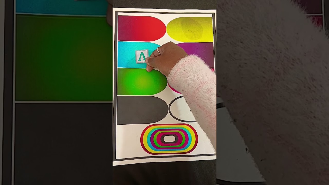 Какой ваш любимый цвет буквы А? 