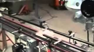 PL-211D Clamshell Labeller