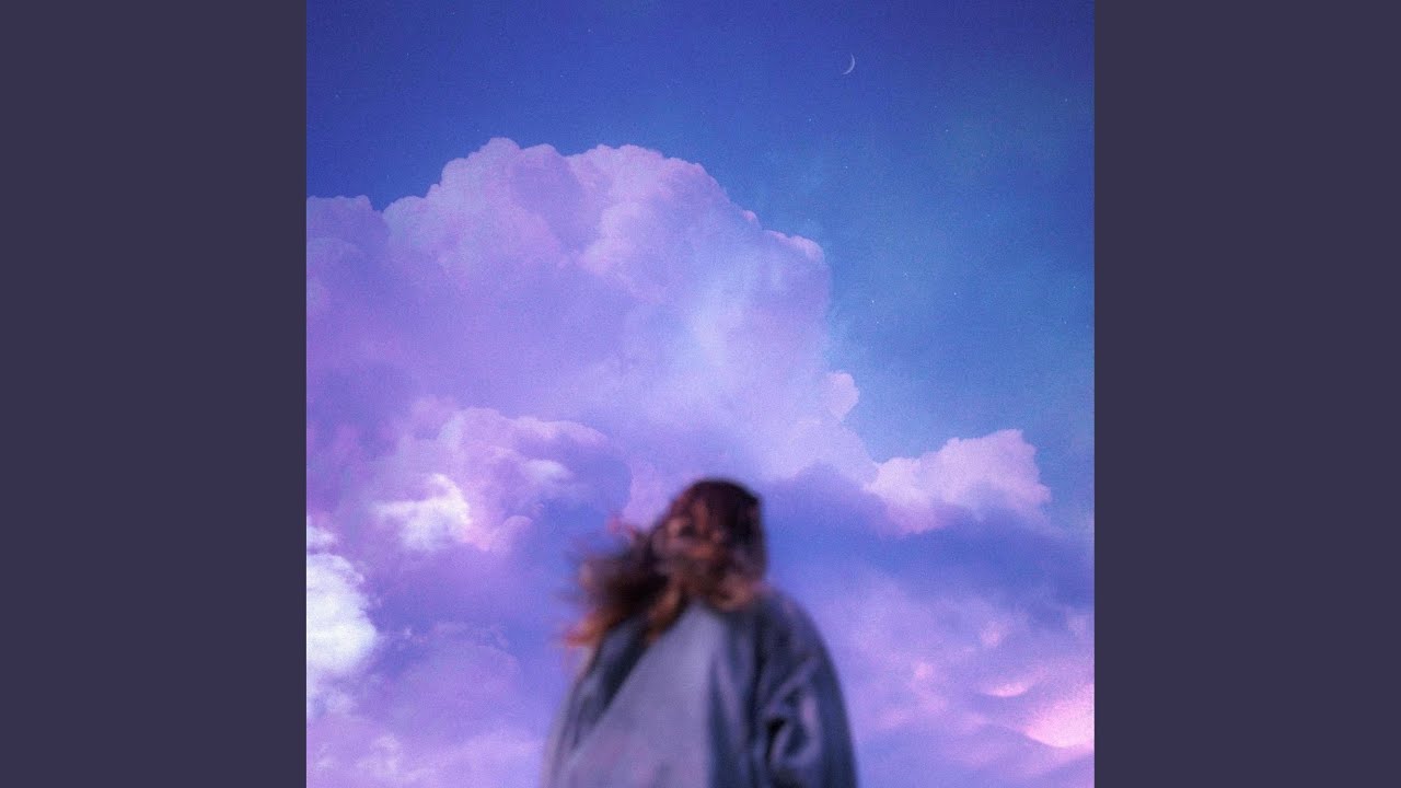 Guarda Distant Call su YouTube Guarda Distant Call su YouTube