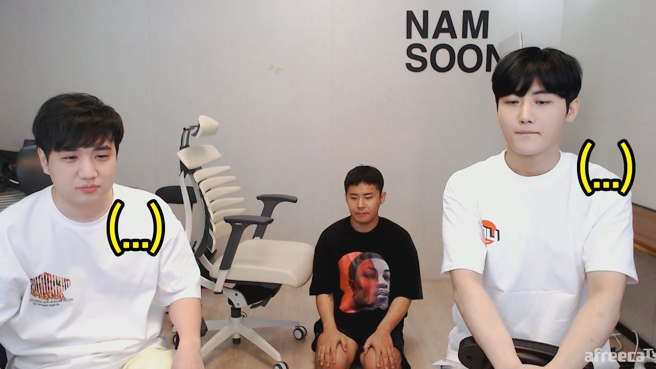 8만명 앞에서 결국 무릎 꿇는 철구...