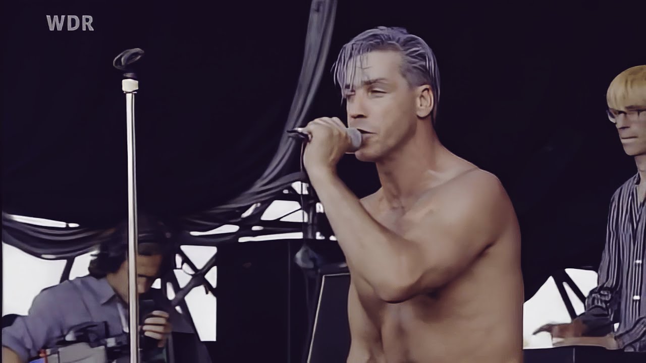 [4K HDR] Rammstein - Laichzeit (live at Bizarre '96)