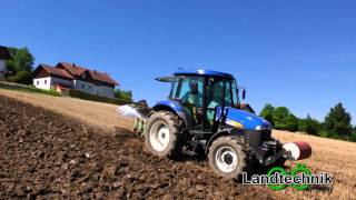 Pflügen mit einem New Holland TD5010 unter harten Bedingungen . (4K)