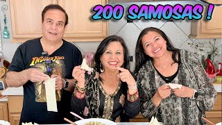 Download Lagu Kis Kushi Mein Ban Rahay Hain 200 Samosay? Recipe and Folding Method and Technique - RKK MP3