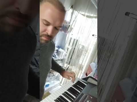 سلامك وصلي عمرو دياب