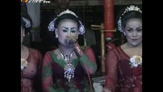 PEUYEUM BANDUNG JAIPONGAN LAYUNG GROUP SUBANG