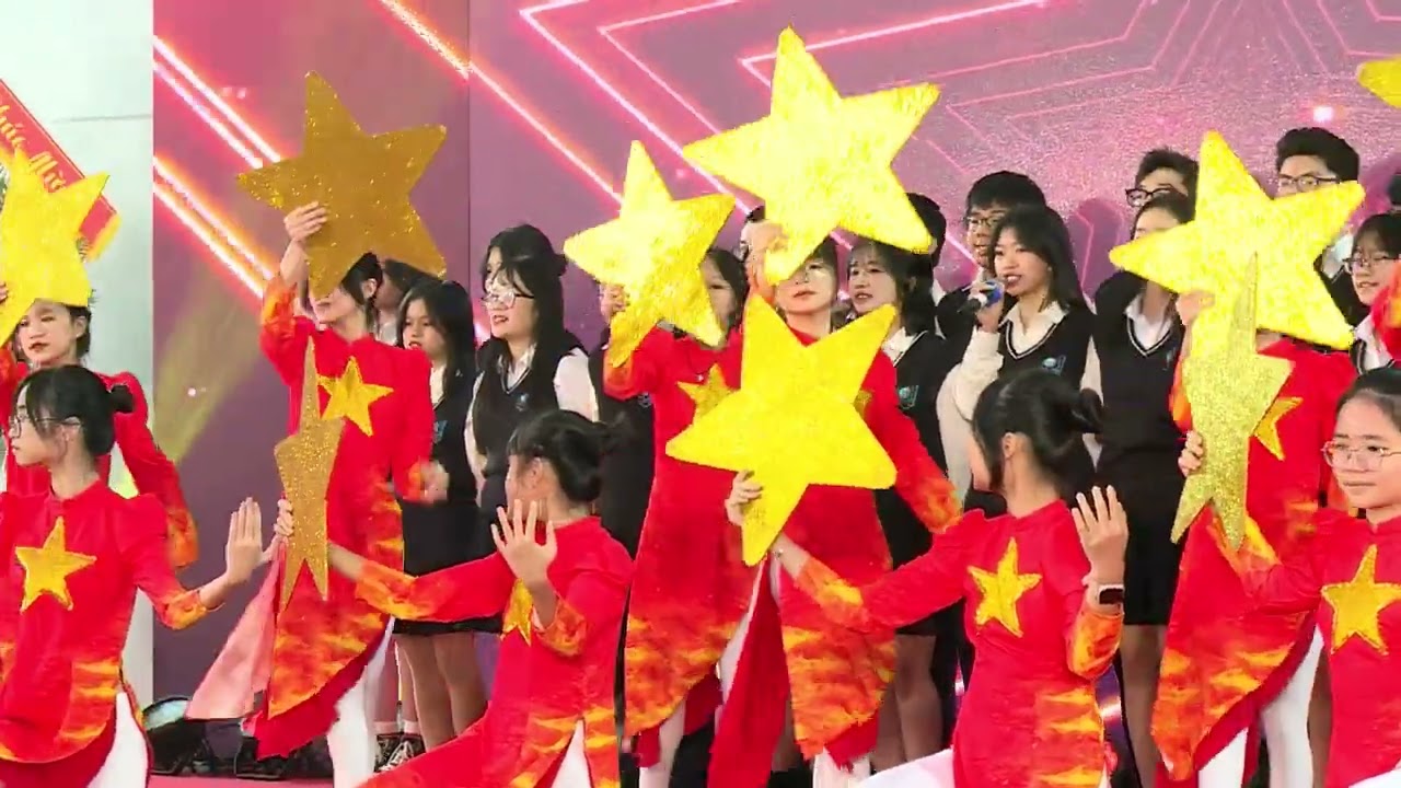 Múa hát liên khúc: “Giai điệu tự hào, vươn xa trí tuệ Việt Nam”