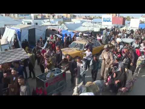 إطلاق نار قرب مركز مساعدات أمريكي يشتت حشود الجوعى في غزة