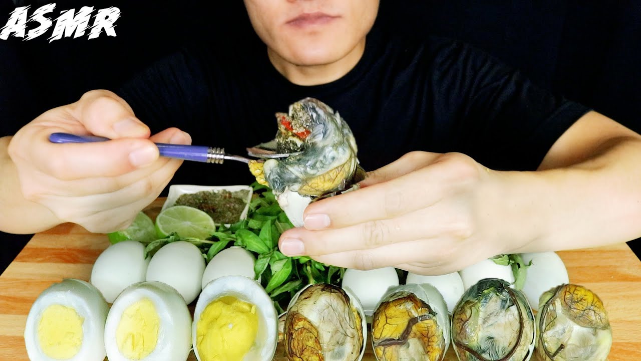 ASMR Balut (Duck Embryo)  vs. Non-balut (Duck Egg) Mukbang w/ Coriander Leaves | COC ASMR