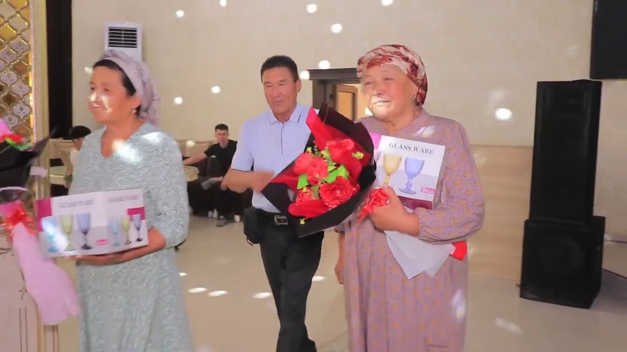 41 мектеп 30 жыллык ушрасыу кешеси Мектеп Дияр кафе