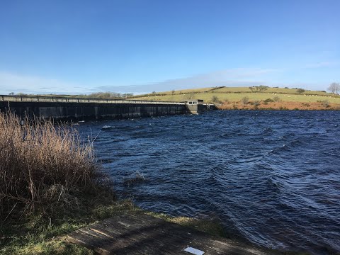 A winter walk round Siblyback Lake in Cornwall