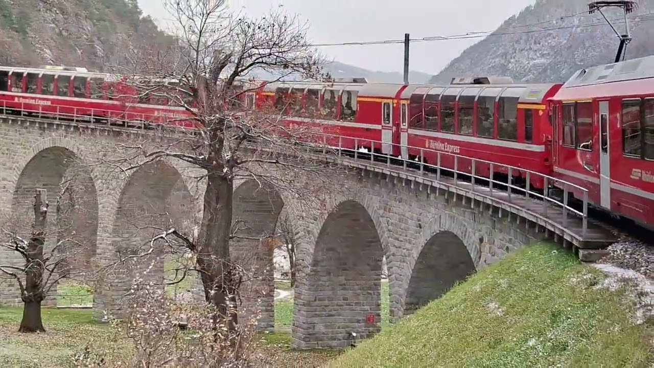 Bernina Ekspresi. #bernina #berninaexpress #berninaekspresi #tren #train #swiss #isviçre #chur