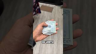 Él convirtió a todos sus clientes en enemigos 😱