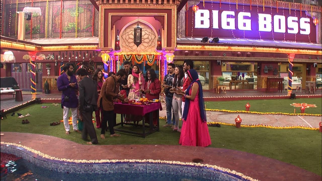 Bigg Boss 10, 28th October Review: Contestants Celebrate Diwali And Get Emotional