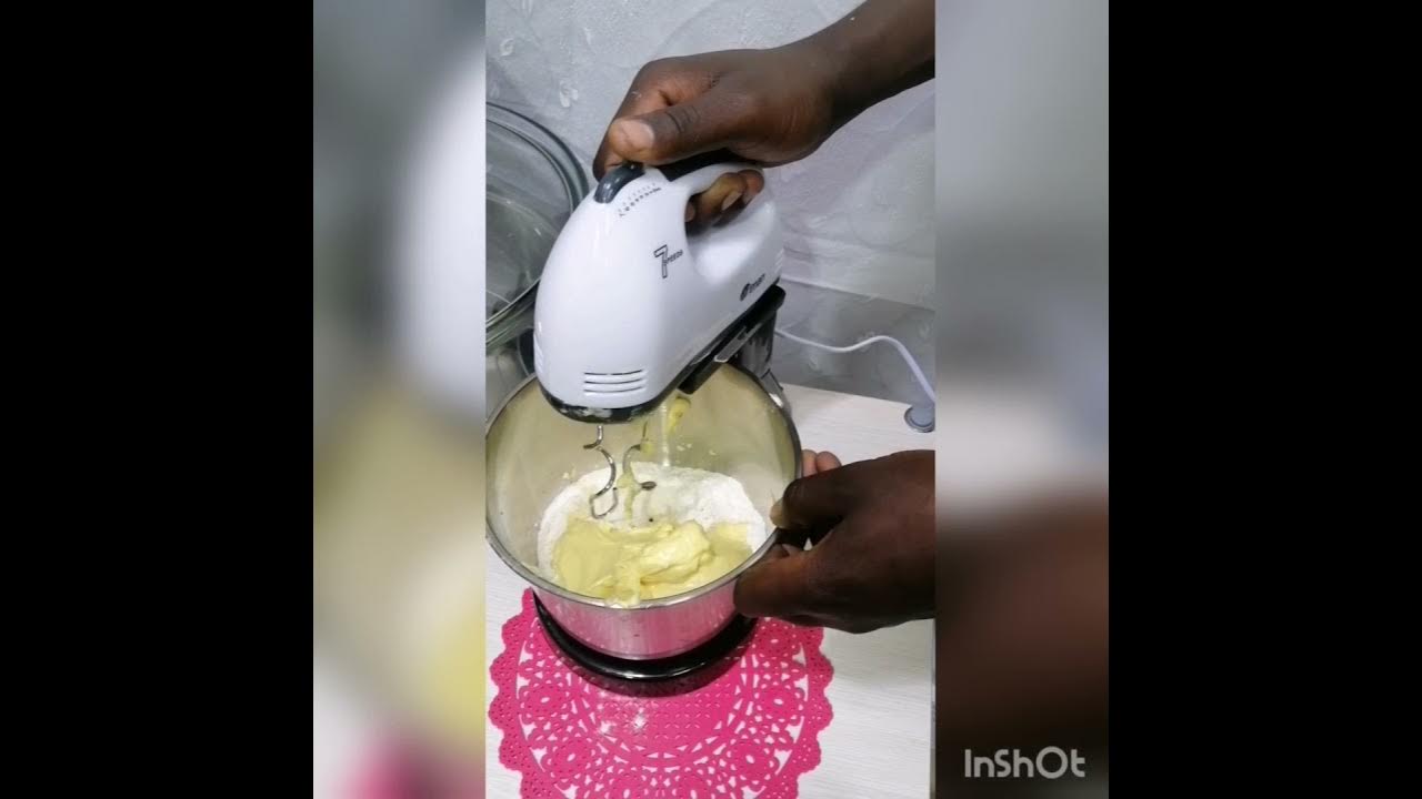 How to bake a cake using 8 in 1 convenction halogen oven YouTube