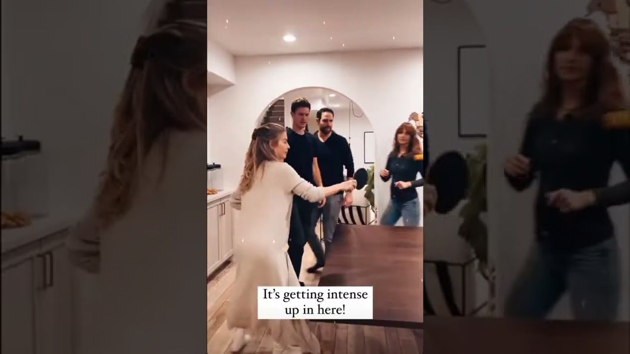 Julianne hough play tennis 🎾with family