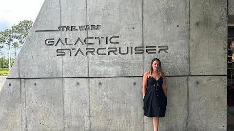Galactic Starcuiser Review with Mandie Malinoski (...