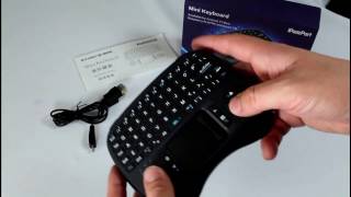 Review: iPazzPort Mini Wireless Keyboard with Backlit and Touchpad