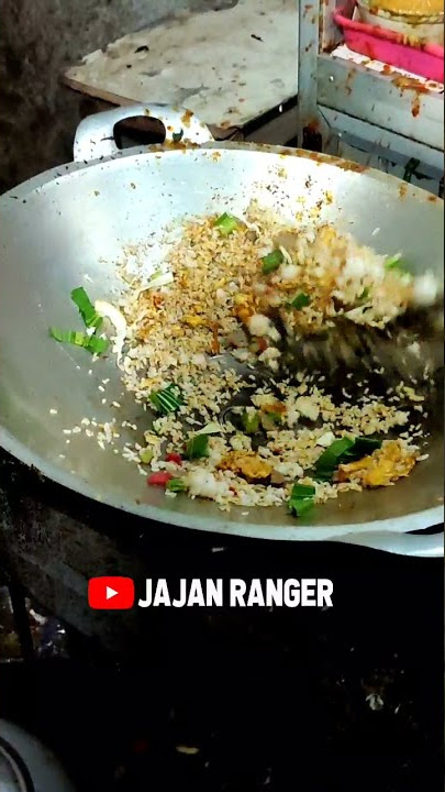 master chef ?! nasi goreng pinggir jalan .. enak #shorts