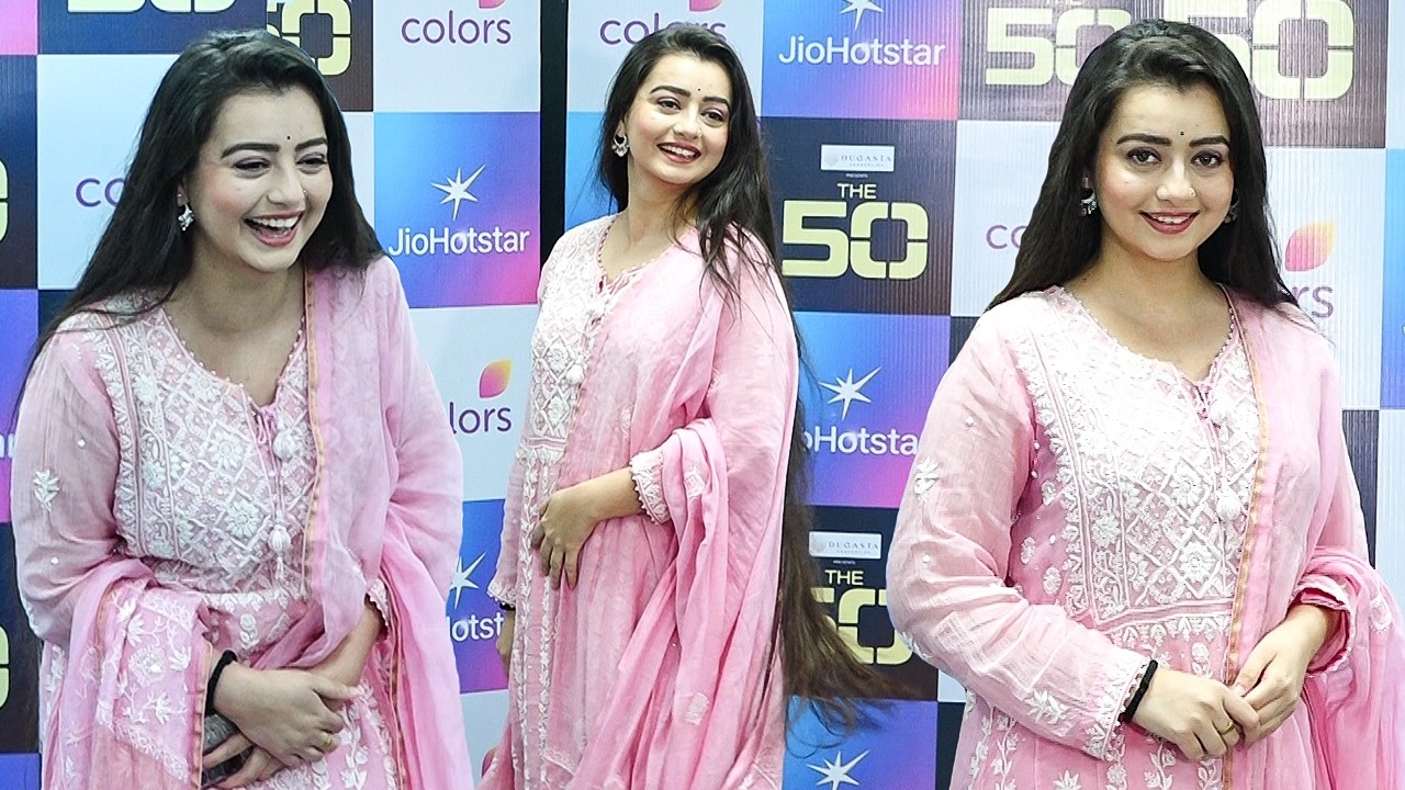 Chahat Pandey FIRST VIDEO After Eviction From The 50 Reality Show 